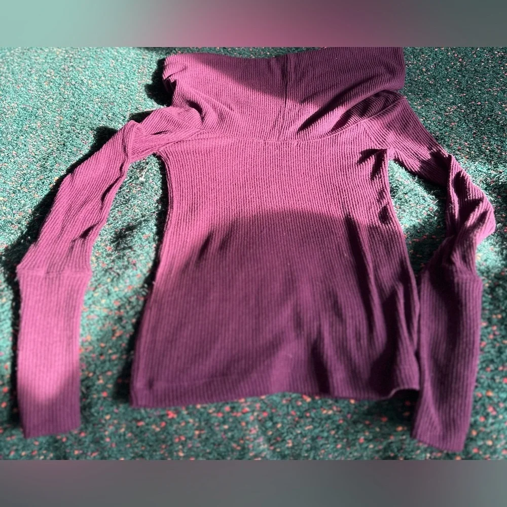 RARE We The Free NWT Snowbunny Long Sleeve Tee—S